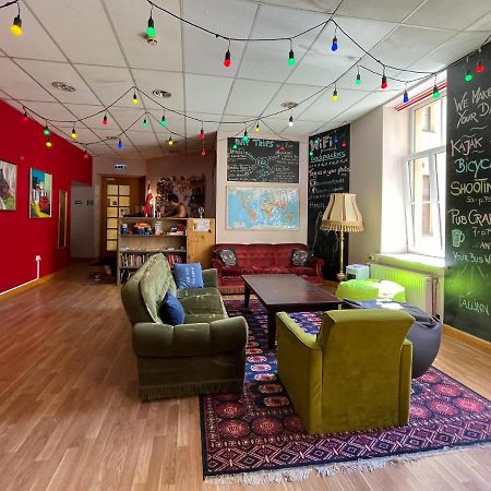 Cinnamon Sally Backpackers Hostel Riga Exterior photo
